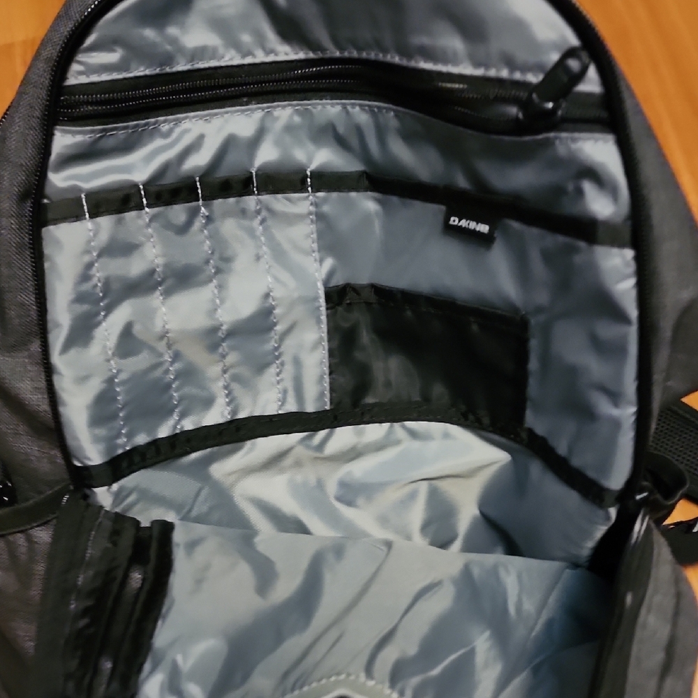 Dakine Gray Men's Daypack Backpack - Picture 4 of 11